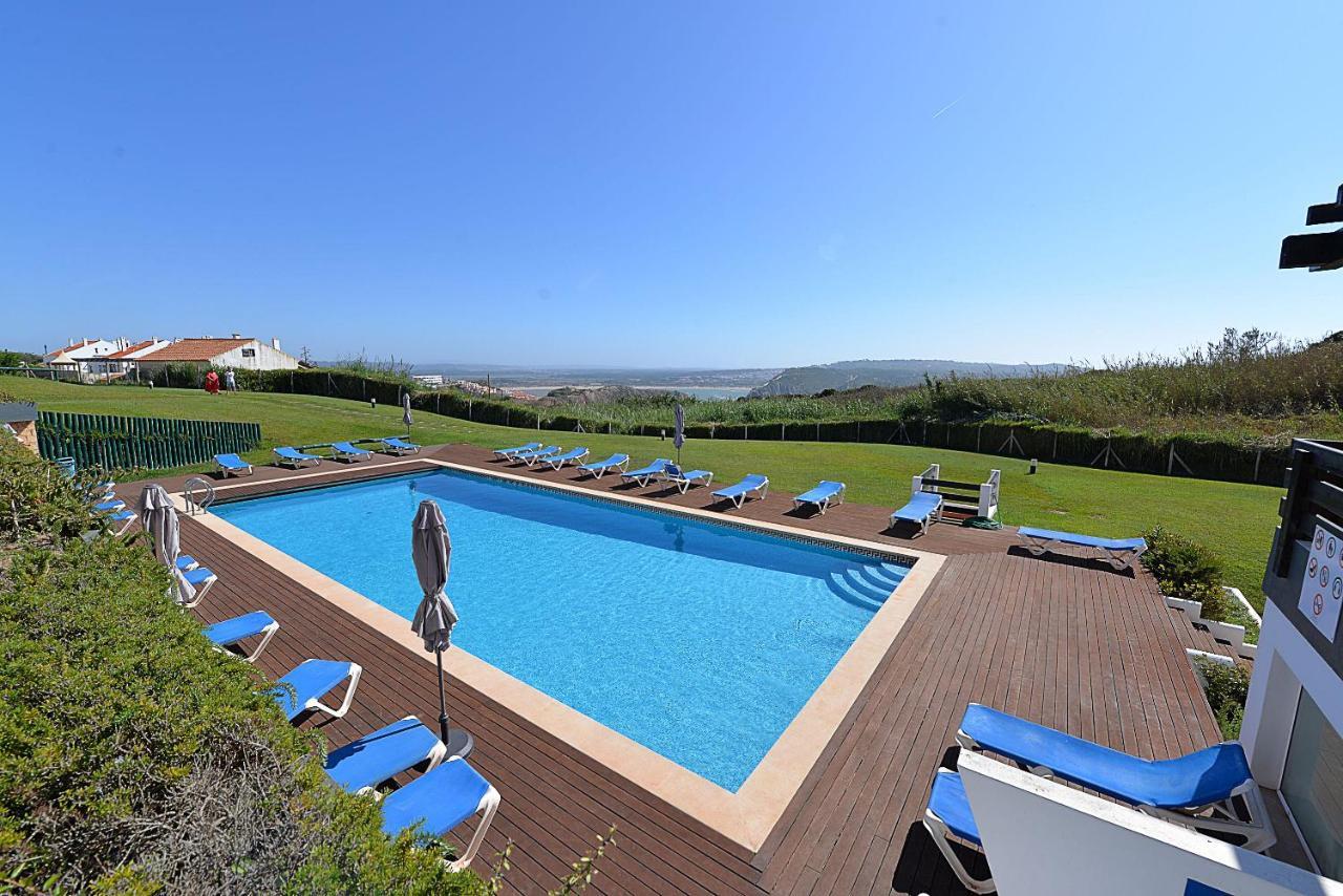 Paddle - Sea View Apartment With 3 Pools, Tennis & Squash Court Sao Martinho do Porto Exterior photo