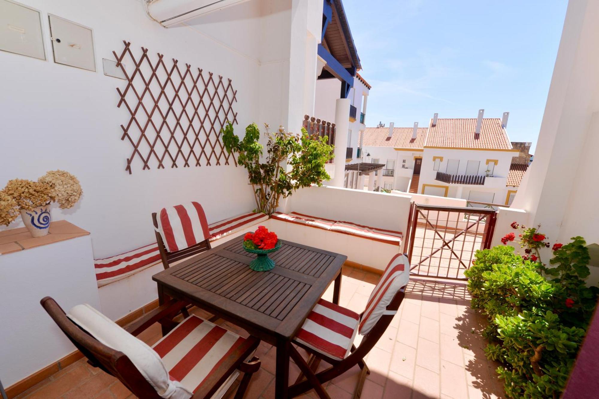 Paddle - Sea View Apartment With 3 Pools, Tennis & Squash Court Sao Martinho do Porto Exterior photo